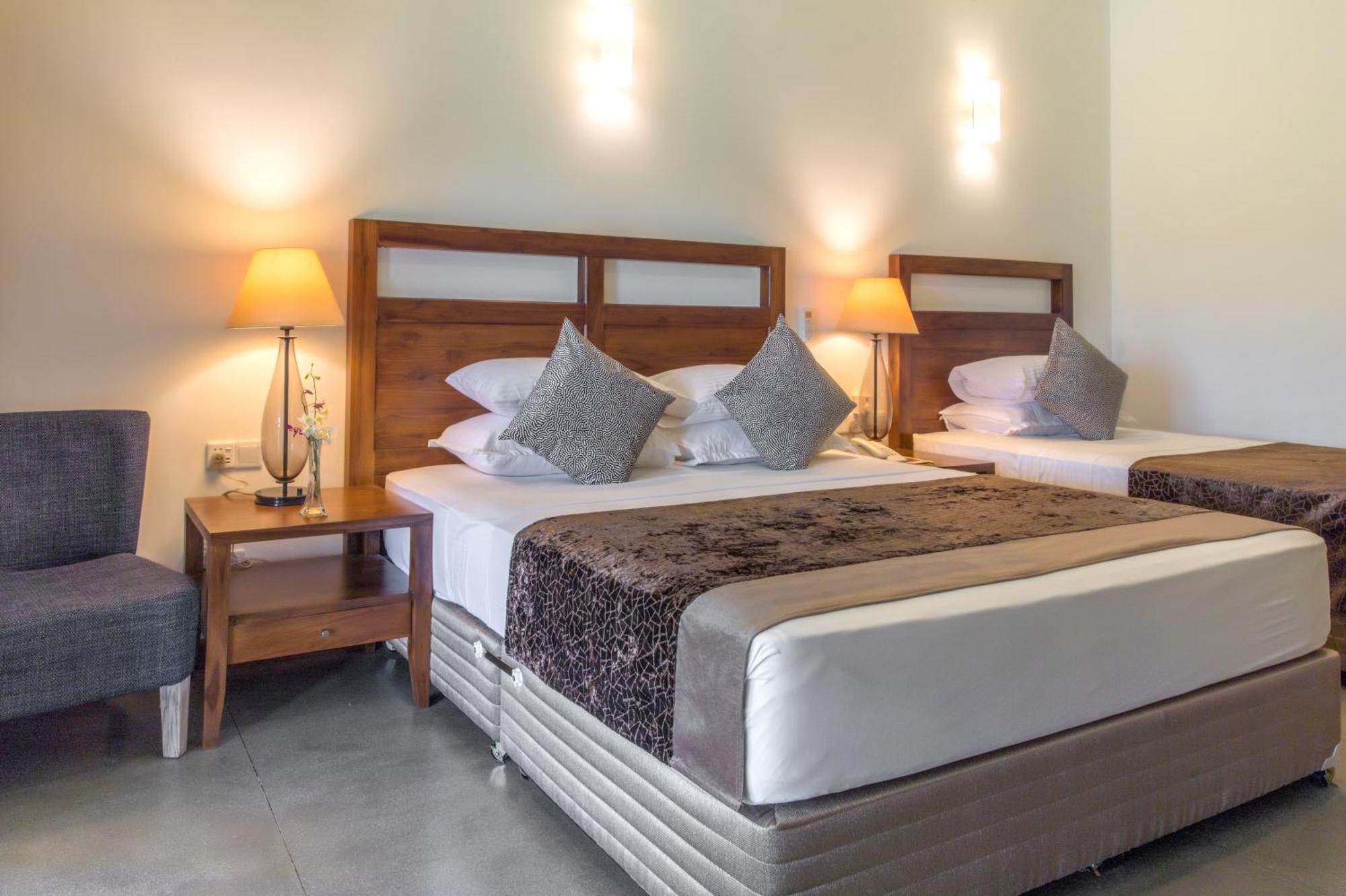 Hotel Earls Rajarata Anuradhapura Habitación foto