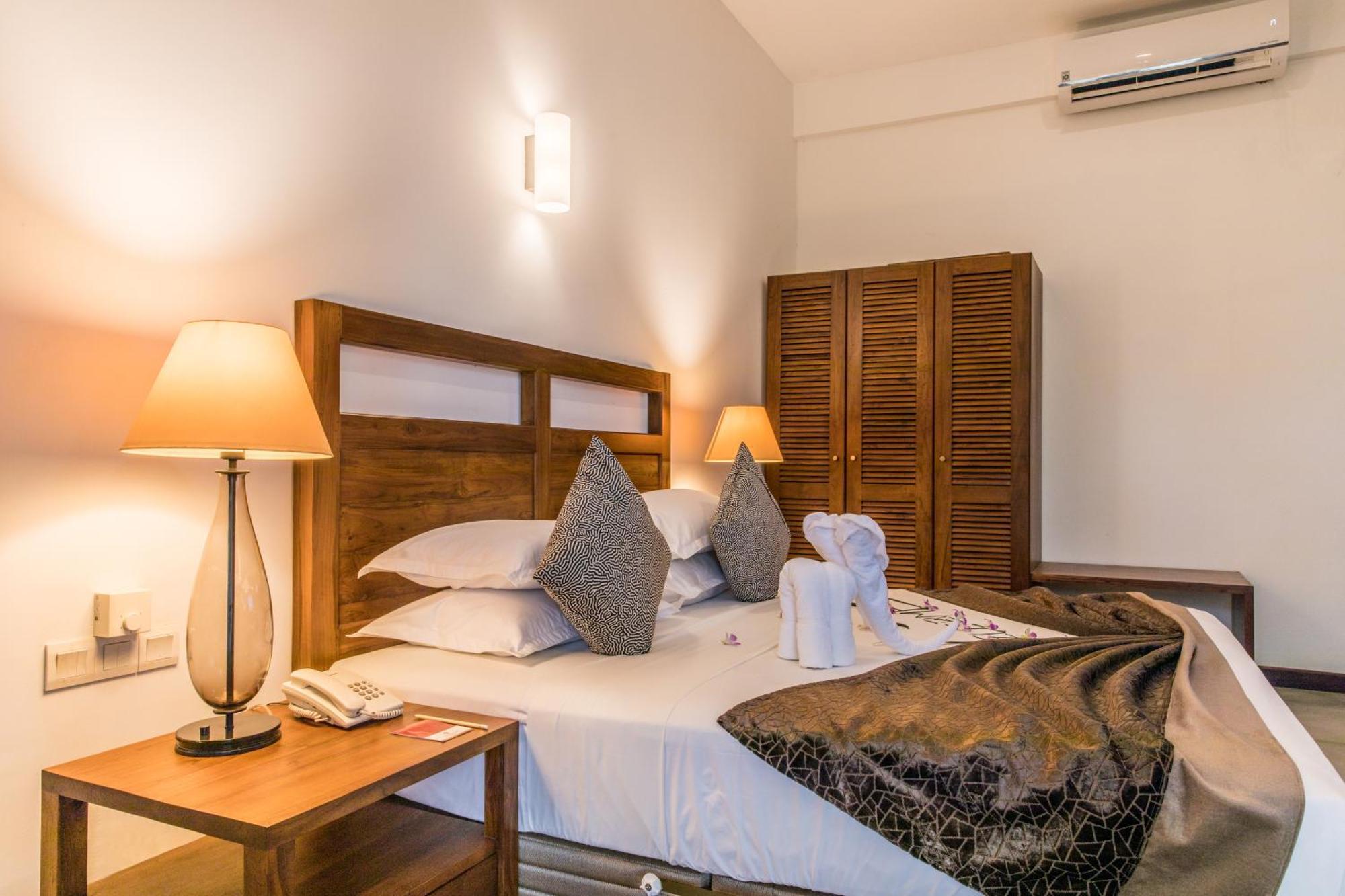 Hotel Earls Rajarata Anuradhapura Habitación foto